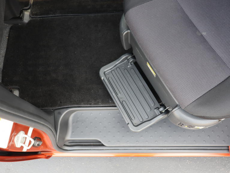 福祉車両全国販売「オアシスジャパン」のホームページをご覧ください。福祉車両約60台展示中！各地のお客様の声も多数掲載。ライブカメラによる生中継のデモで詳しく車両をご覧いただけます。ご安心ください。