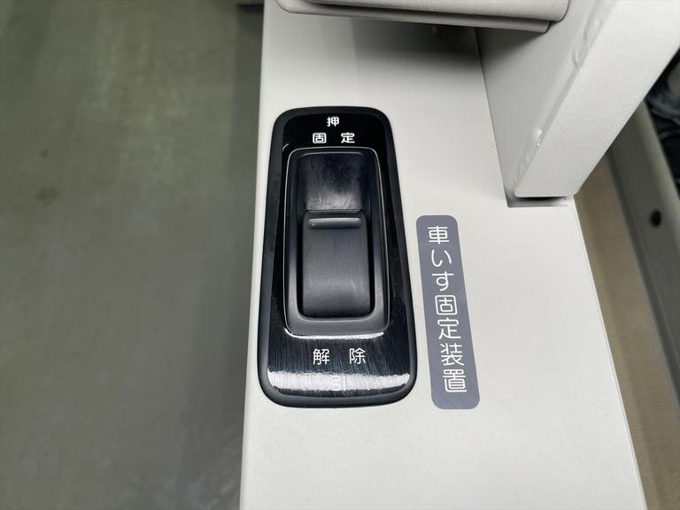 ☆福祉車両のみ１５０台展示！【見て】【触れて】【選べる】福祉車両専門店☆