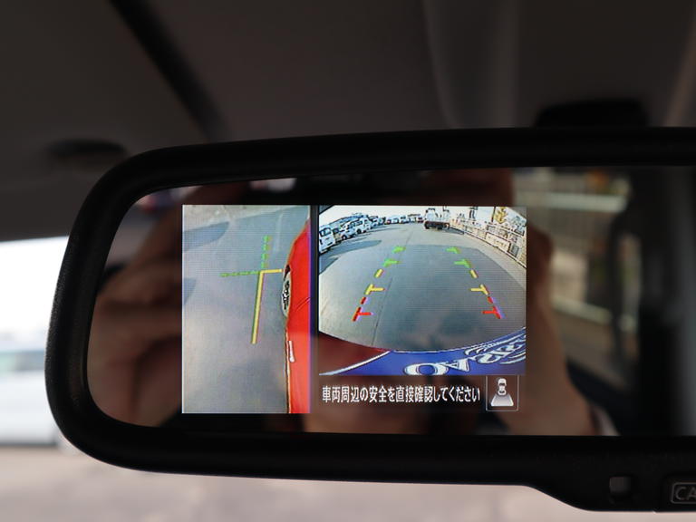 福祉車両全国販売「オアシスジャパン」のホームページをご覧ください。福祉車両約60台展示中！各地のお客様の声も多数掲載。ライブカメラによる生中継のデモで詳しく車両をご覧いただけます。ご安心ください。