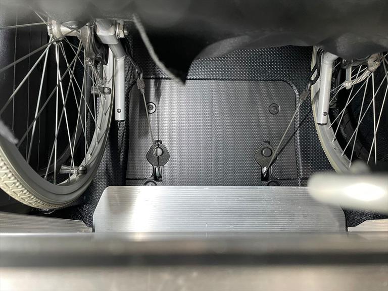 ☆福祉車両のみ１５０台展示！【見て】【触れて】【選べる】福祉車両専門店☆