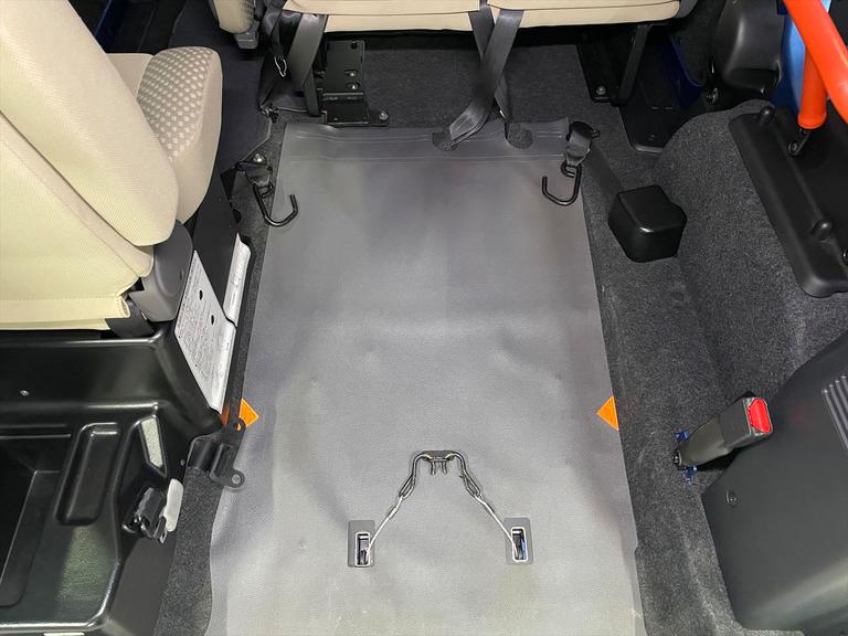 「見て・触れて・選べる」福祉車両100％専門店！年間販売実績500台以上(2024.6月時点)。車椅子のまま乗れる車やストレッチャー対応車など、みなさまの「たすかったー」を実現します。