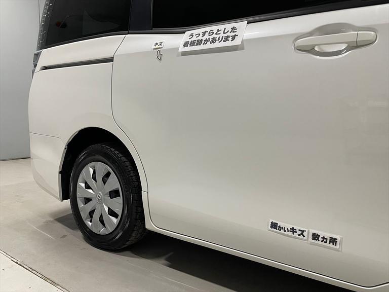 うっすらとした看板跡、細かいキズが数カ所、キズがあります