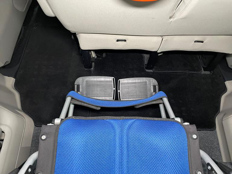 福祉車両取扱士スペシャリスト（一社）日本福祉車輌協会の資格者が多数在籍。営業からメンテナンスまでプロ集団。車いす、ストレッチャーなど、どんなことでもご相談ください。