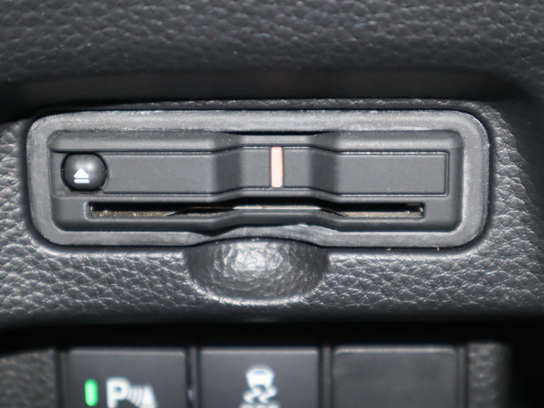 福祉車両全国販売「オアシスジャパン」のホームページをご覧ください。福祉車両約60台展示中！各地のお客様の声も多数掲載。ライブカメラによる生中継のデモで詳しく車両をご覧いただけます。ご安心ください。