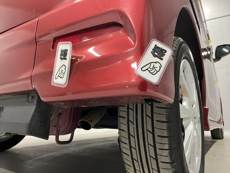 キズが数箇所あります