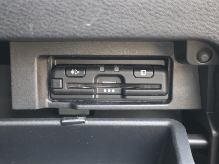 福祉車両全国販売「オアシスジャパン」のホームページをご覧ください。福祉車両約60台展示中！各地のお客様の声も多数掲載。ライブカメラによる生中継のデモで詳しく車両をご覧いただけます。ご安心ください。