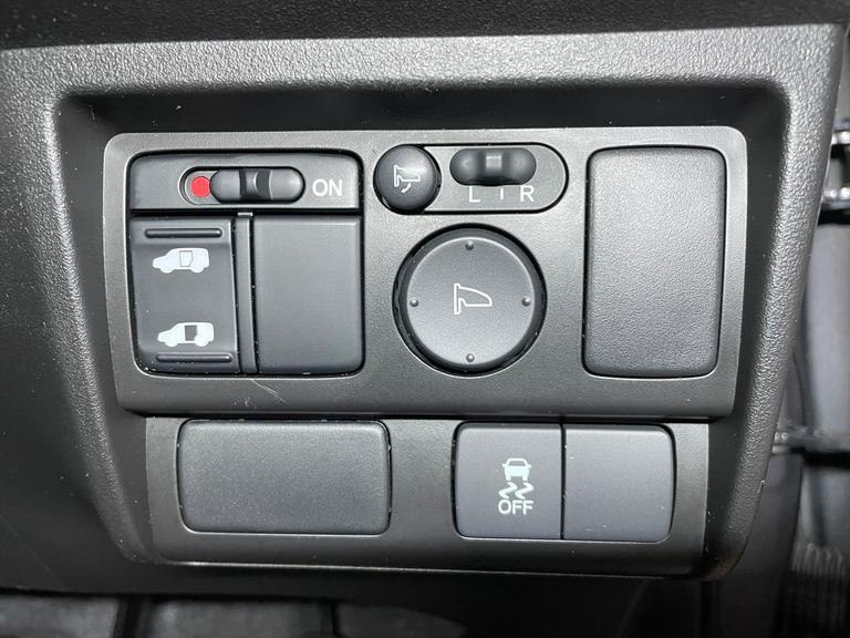 ☆福祉車両のみ１５０台展示！【見て】【触れて】【選べる】福祉車両専門店☆