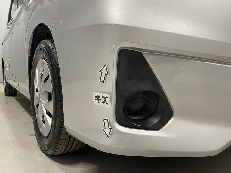 キズが数カ所あります