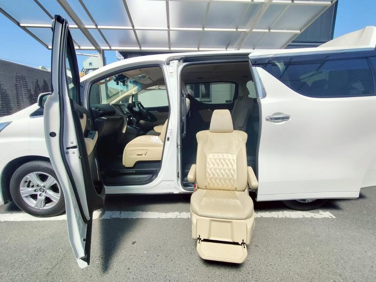 ☆福祉車両のみ１５０台展示！【見て】【触れて】【選べる】福祉車両専門店☆