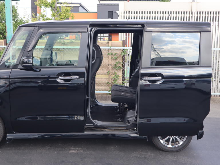 福祉車両全国販売「オアシスジャパン」のホームページをご覧ください。福祉車両約60台展示中！各地のお客様の声も多数掲載。ライブカメラによる生中継のデモで詳しく車両をご覧いただけます。ご安心ください。