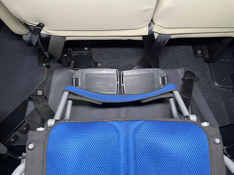 業販大歓迎！福祉車両をお探しの業者様、弊社の在庫にご興味があればぜひご相談を。一般のお客様も行きつけの販売店を通じて購入可能です。(車椅子複数対応車・８ナンバー車も)