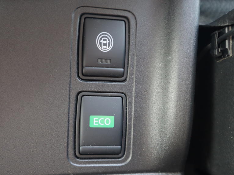 福祉車両全国販売「オアシスジャパン」のホームページをご覧ください。福祉車両約60台展示中！各地のお客様の声も多数掲載。ライブカメラによる生中継のデモで詳しく車両をご覧いただけます。ご安心ください。