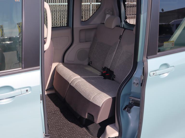 福祉車両全国販売「オアシスジャパン」のホームページをご覧ください。福祉車両約60台展示中！各地のお客様の声も多数掲載。ライブカメラによる生中継のデモで詳しく車両をご覧いただけます。ご安心ください。