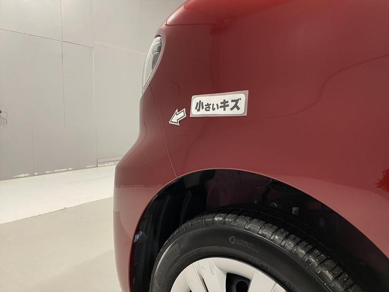小さいキズがあります