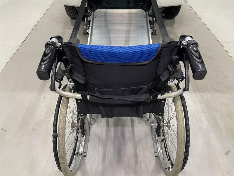 尚、エンジン、ミッション以外の部位の保証が必要な方はあったら「たすかる」中古車保証のスタンダードプラン、プラチナプランといった有料保証をおすすめいたします。