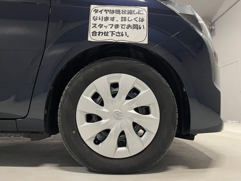 タイヤは現状渡しになります。詳しくはスタッフまでお問い合わせ下さい。