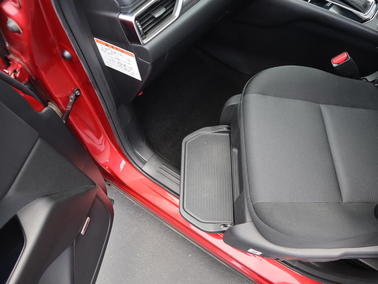 福祉車両全国販売「オアシスジャパン」のホームページをご覧ください。福祉車両約60台展示中！各地のお客様の声も多数掲載。ライブカメラによる生中継のデモで詳しく車両をご覧いただけます。ご安心ください。