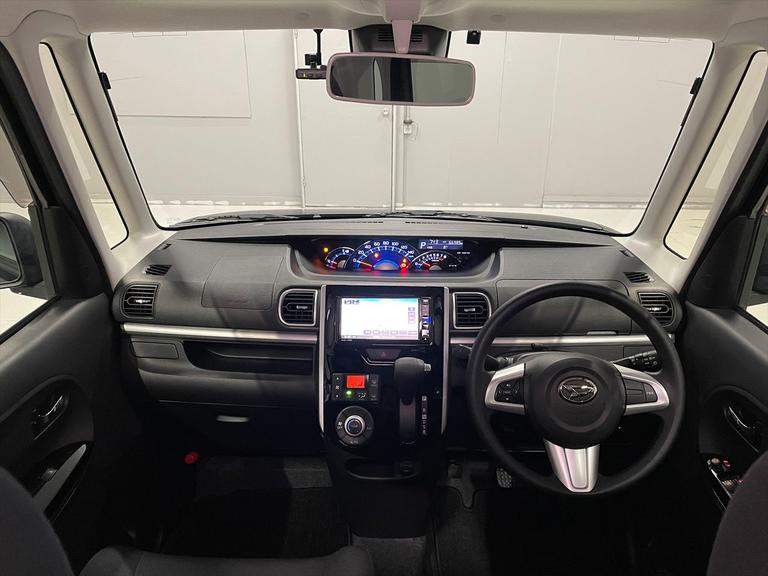 3段階点検を全車徹底。仕入れ時・購入後・納車前の福祉車両取扱士スペシャリストによる最終点検をクリアした、安心の中古福祉車両を納車いたします。