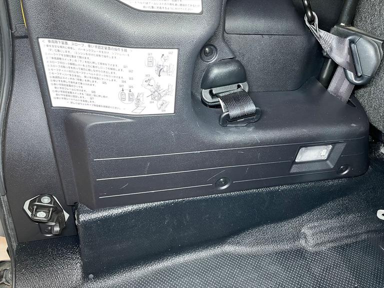 ☆福祉車両のみ１５０台展示！【見て】【触れて】【選べる】福祉車両専門店☆